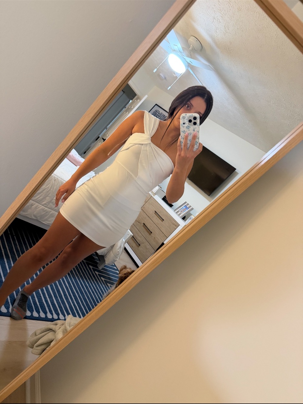 American Threads White One-Shoulder Body Con Mini Dress